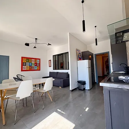 Apartament Sur Quai - En Face De La Criee